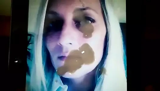 Zsanettslut için övgü