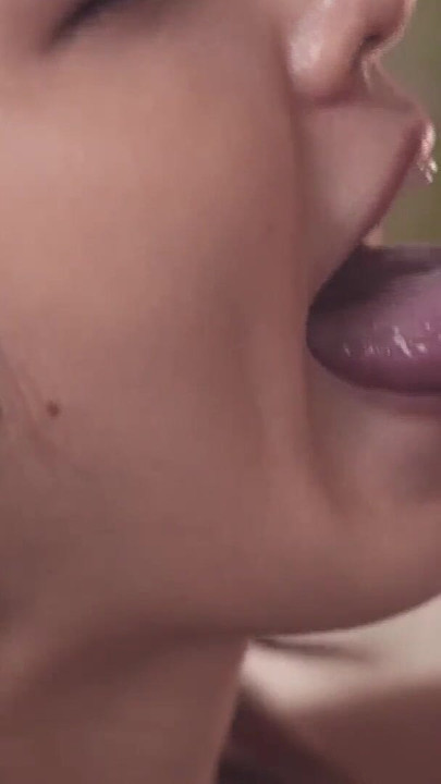 Sumire Kuramoto - Ciuman Perancis yang meleleh dan kawalan pancutan pinggir | Klip 1