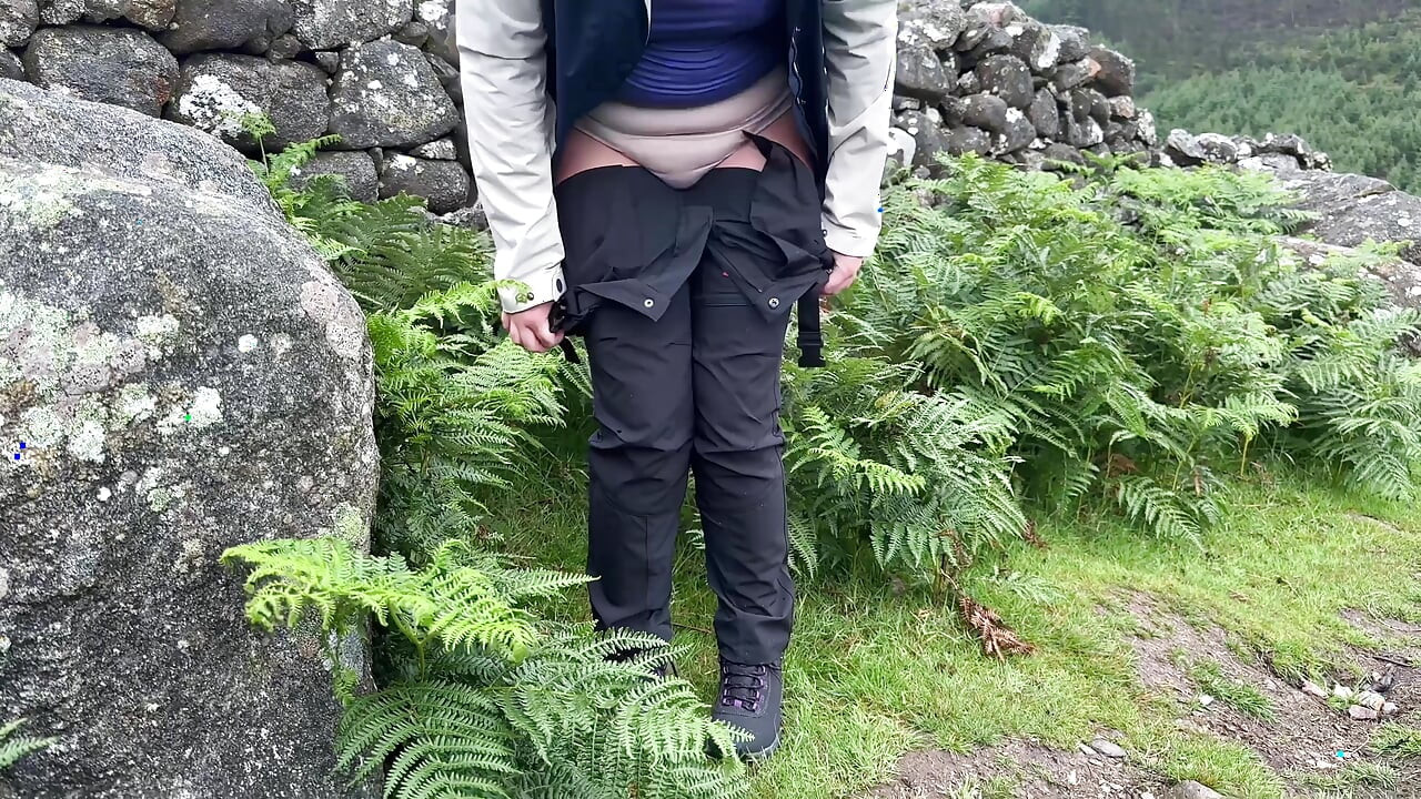 Girl can't gold her pee and pissing again outdoor, compilation