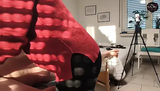 DomLadyMia-SlaveOfM Rote Striemen für den Sklaven Teil 6