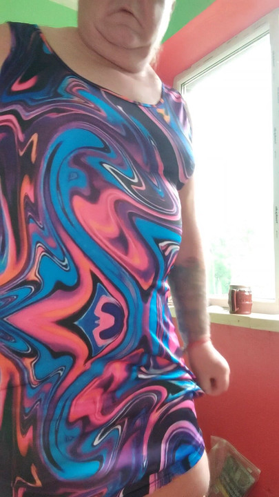 Gangstazz here. How u likey my dress