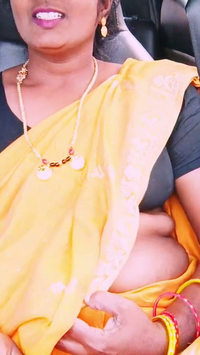 Telugu maid car sex telugu dirty talks with house owner. | Clip 1
