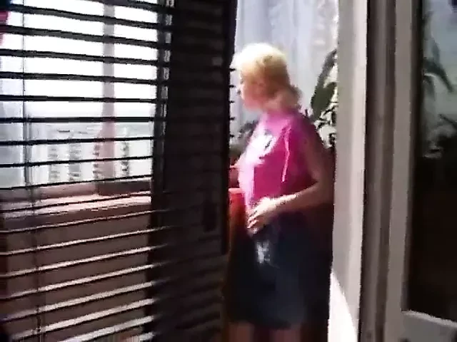 PN When She Sees Stepdad Is Home She Wants A Fuck !