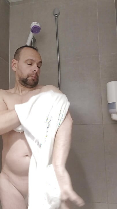 I shower third part 💦 I squirt
