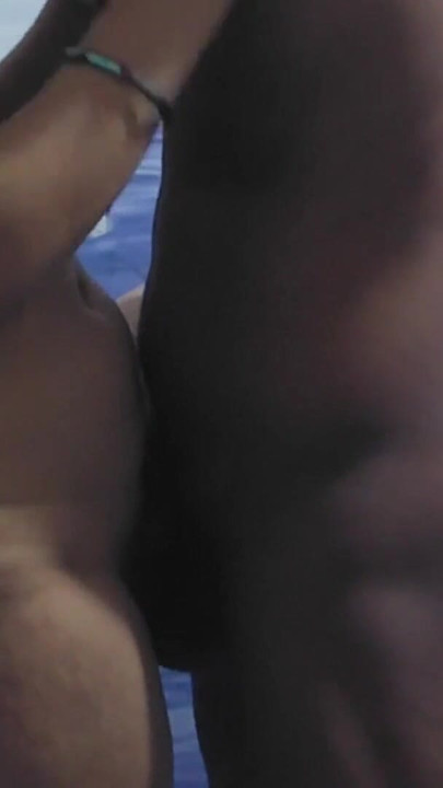Desi girlfriend ko bathroom me jhatka me choda | Clip 1