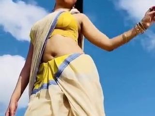 Nur Desi-Mädchen mit einem sexy Körper zeigt, nicht Porno