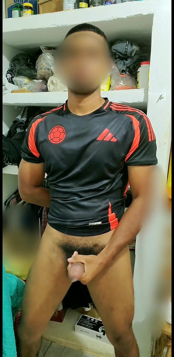 Huge Cock Is Masturbated