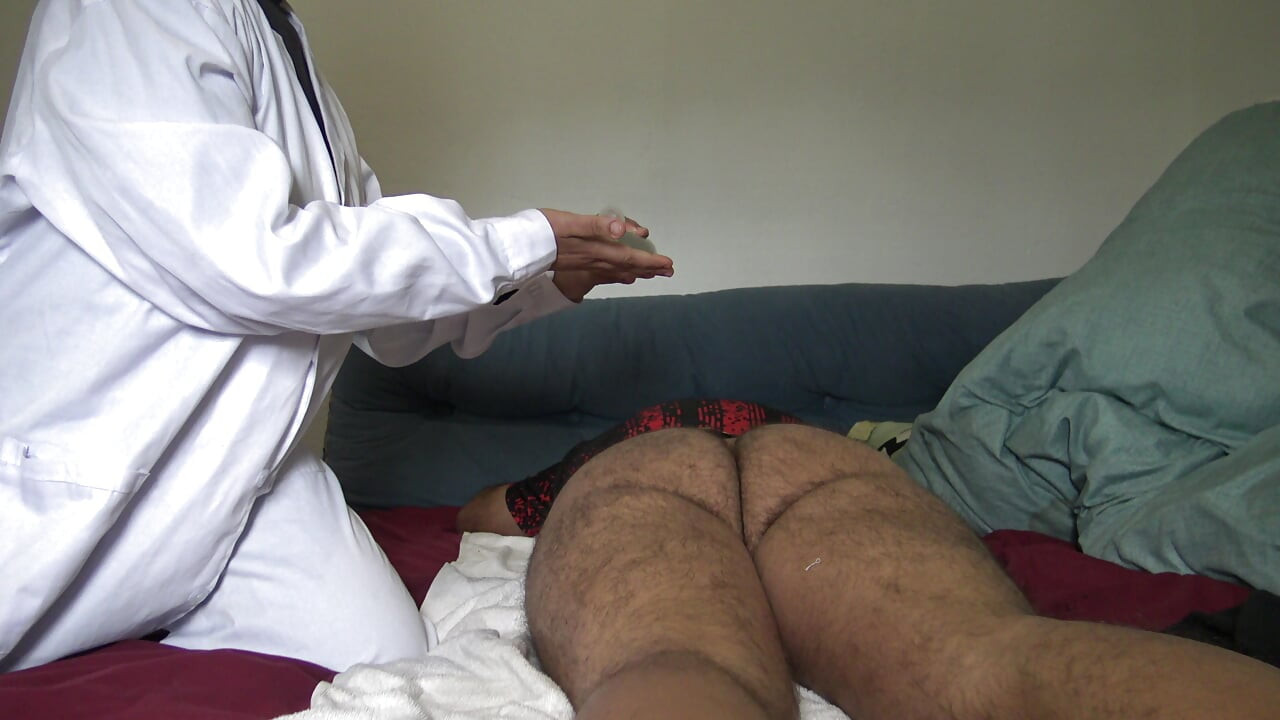 Mature nurse is NOT SCARED to play with a big hairy ass