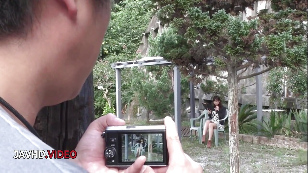 Seductive JAV Star Maria Provides An Amazing Asian Blow Job Thrill