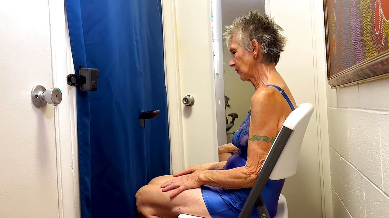 We Made a Glory Hole and Then Had Some Fun