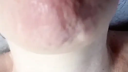 Зрелая шлюха хочет съесть весь хуй