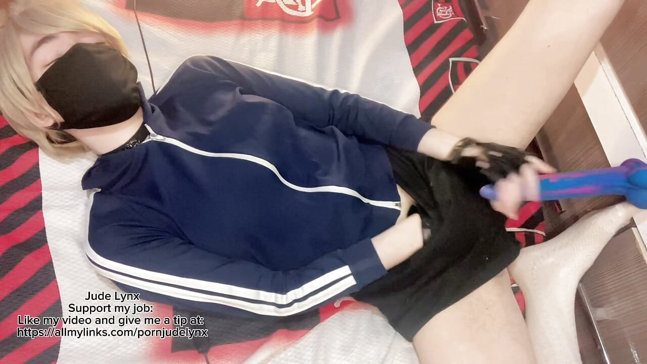 JUDE LYNX: POV: VIRGIN MASTURBATING AGAINST YOUR BIG AMERICAN DICK
