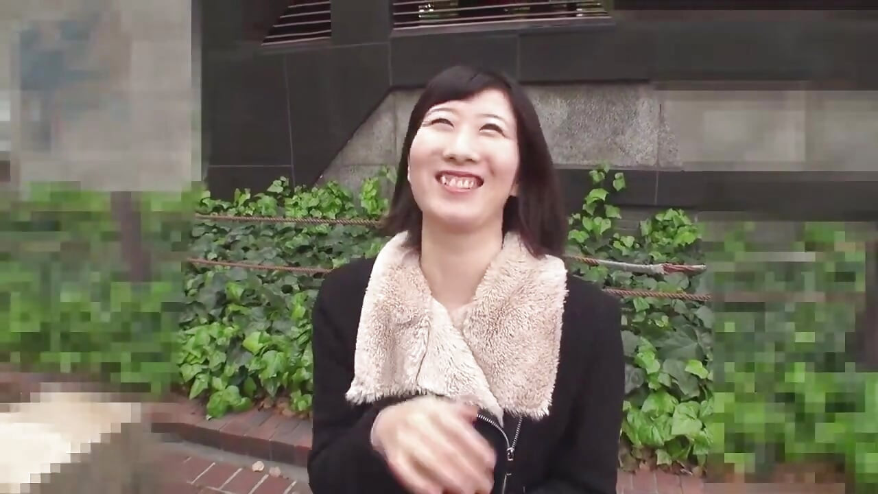 Misako Nakayama's Horny Married Woman Blowjob Vol.4 - Hands-free Deep Sucking