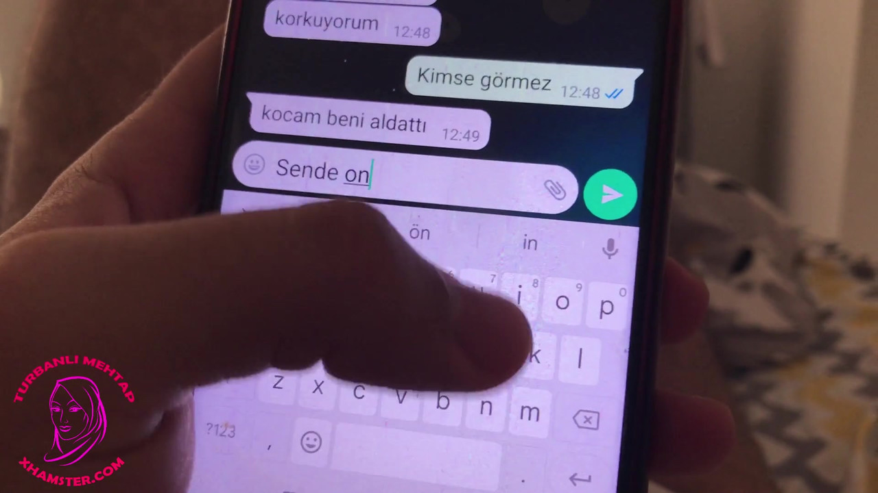 想要欺骗她丈夫的土耳其女人