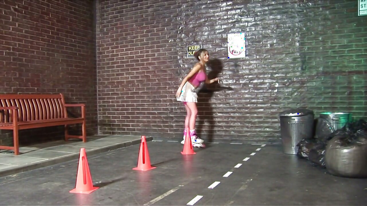 Babe meets a stud while rollerskating and they fuck on the floor