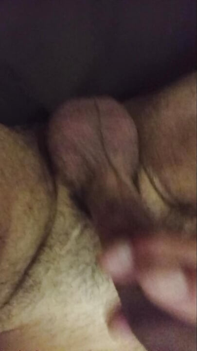 Girls, who wants to caress a beautiful with an open head and a sip of delicious cum!?
