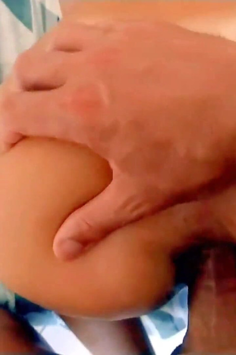 Iskoristi sve moje rupe, očuh me jebi jako