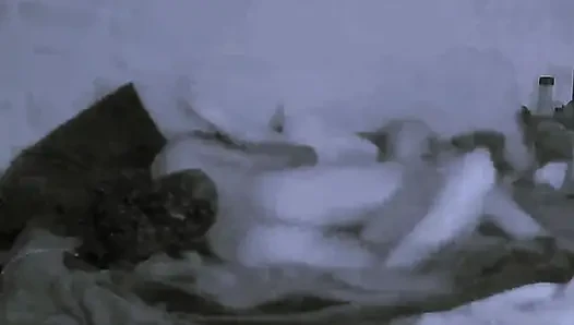 Ich musste kommen und sein heißes sperma in mir fühlen.