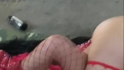 Canavar siyah yarak sikişiyor ve ağzına boşalıyor iki erkek delisi orta yaşlı seksi kadın