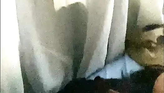 Gara-gara ngentot enak temannya yang lagi sange berat, cowok ini bikin cowok ini crot banyak banget