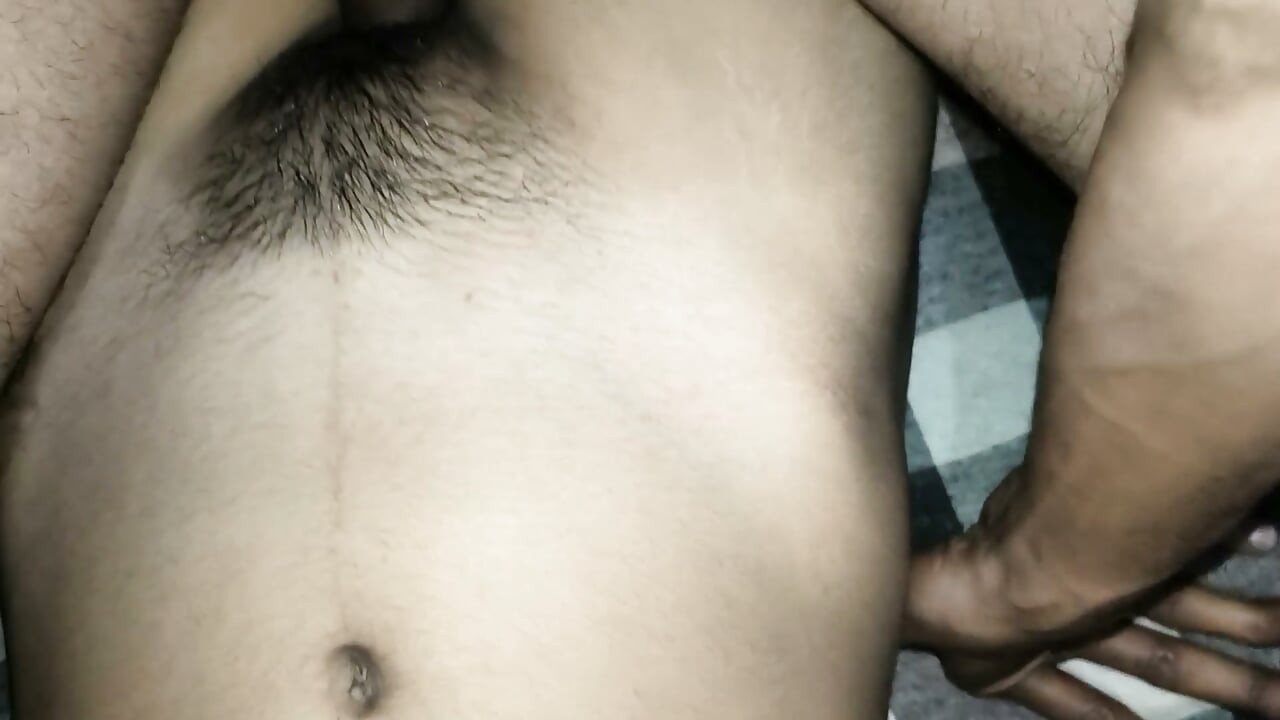 Nisha bhabhi ko apne room me bhabhi ke uper baithkar ki chudai bhabhi hui bahut khus