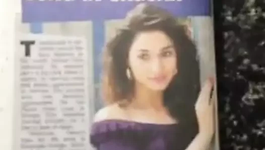 Tamanna ateşli boşalma