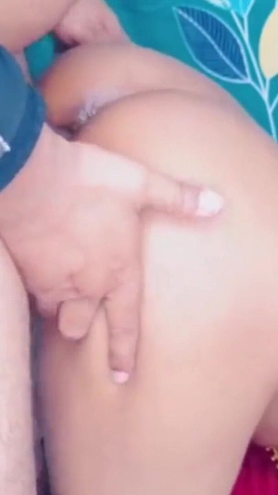 Indian sister in law Dirty  Fuck by Huge Cock bbc and Deepthroat Guy exploited old pickup scheme to penetrate indianvillage girl | Clip 2