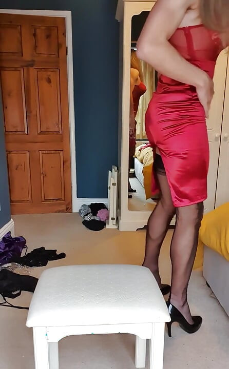 Jessica se igra prilično oblači večeras