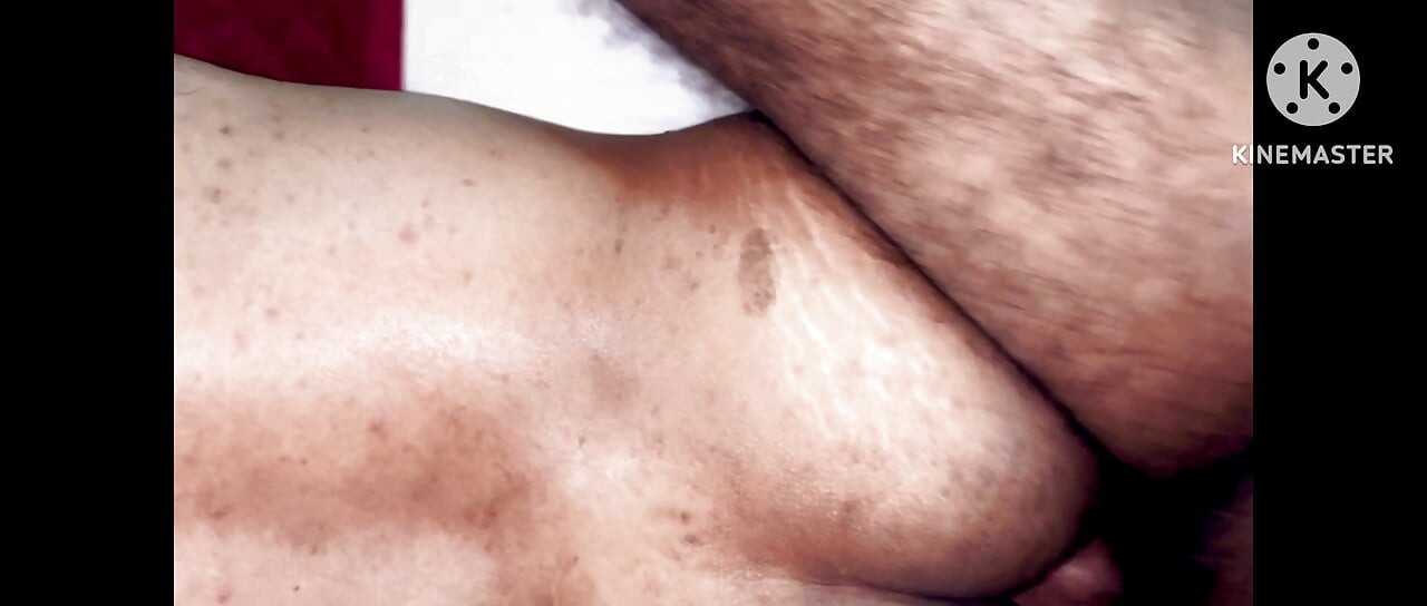 Lola made her partner Luna cry while fucking at midnight 3rd