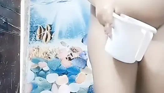 Desi homemade sexy showered big boobs