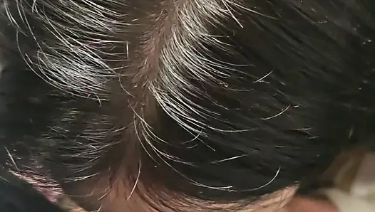 Tante seksi dientot di kamar mandi di pub lokal