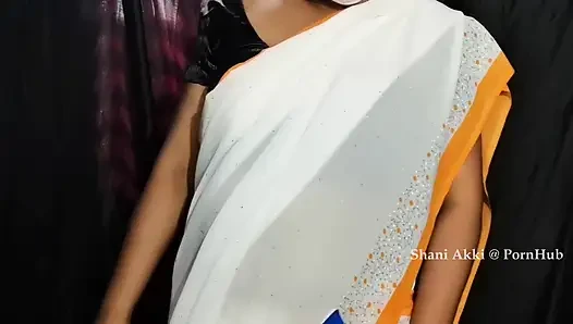 Sri-lankische MILF, reife lehrerin in Sari, tech-sex