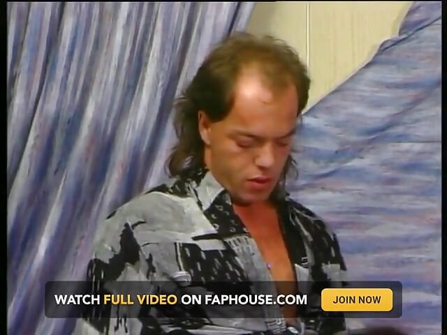 来自哈勒的Inga在她的第一部色情电影中