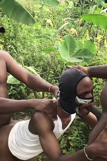 Ini Adalah Minda Blowwing Look How This Two Tops Fuck This Bottom Hot On Ground