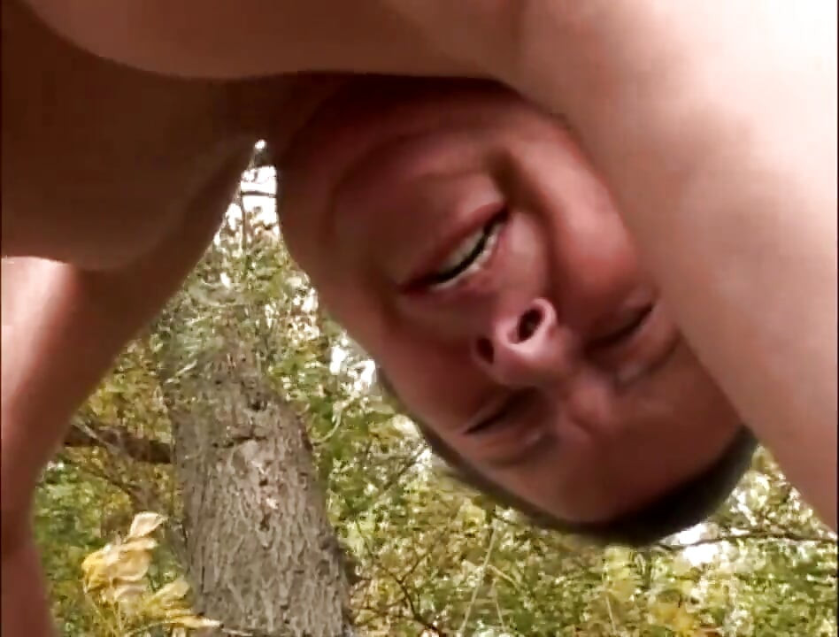 Zrela pička jebana na plaži