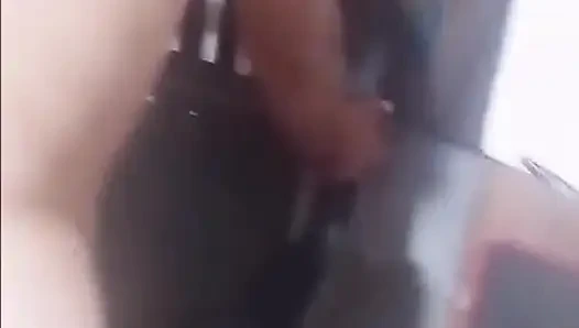 Ofiste Zengin Bir Ev Sahibi