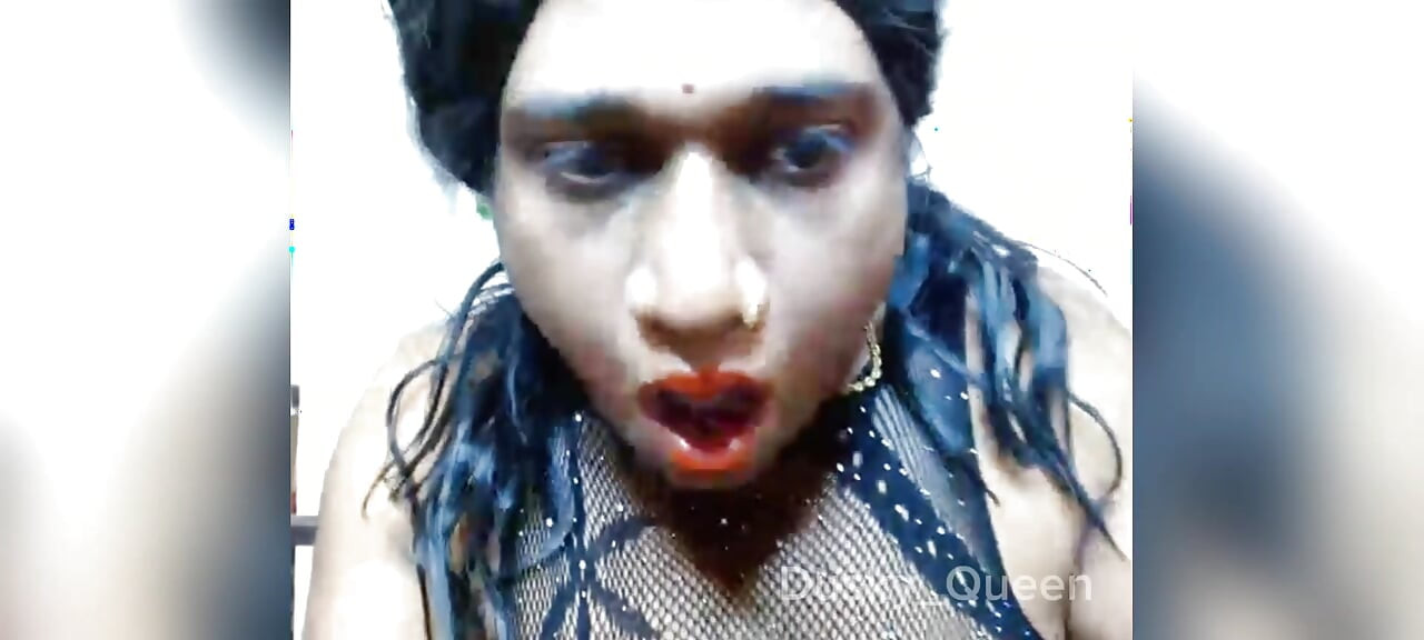 Indian Trans women stand on doggy Position and exposed her Ass hole