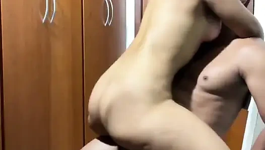 День бассейна и хардкорный секс! Хайме — ожирение