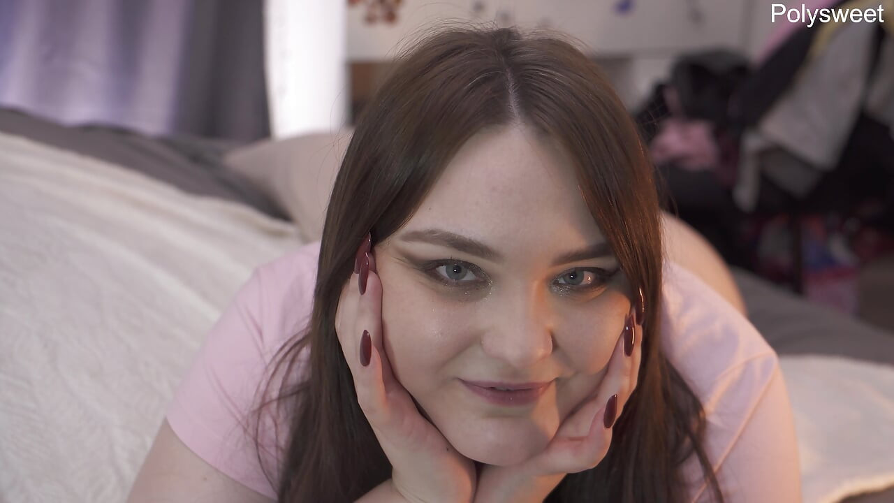 Mein süßer orgasmus bis zum punkt der krämpfe mit einem vibrator - MILF solo