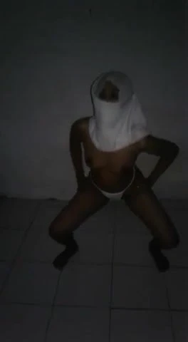 Tudung Melayu PPRT Menari