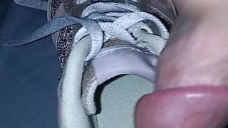 Cum into new naighbor sneakers :-)