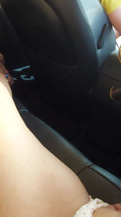 A hot MILF calls a taxi in the morning to go to the office and has an orgasm in the back seat of the car | Clip 1