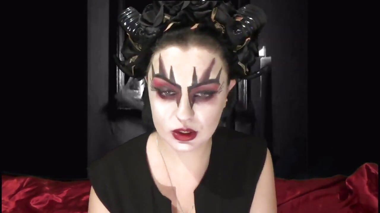 Succubus vysává vaše sperma JOI kouření