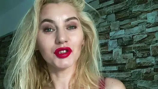 Parlak dudaklar ve büyük zenci yarağı eğitimi