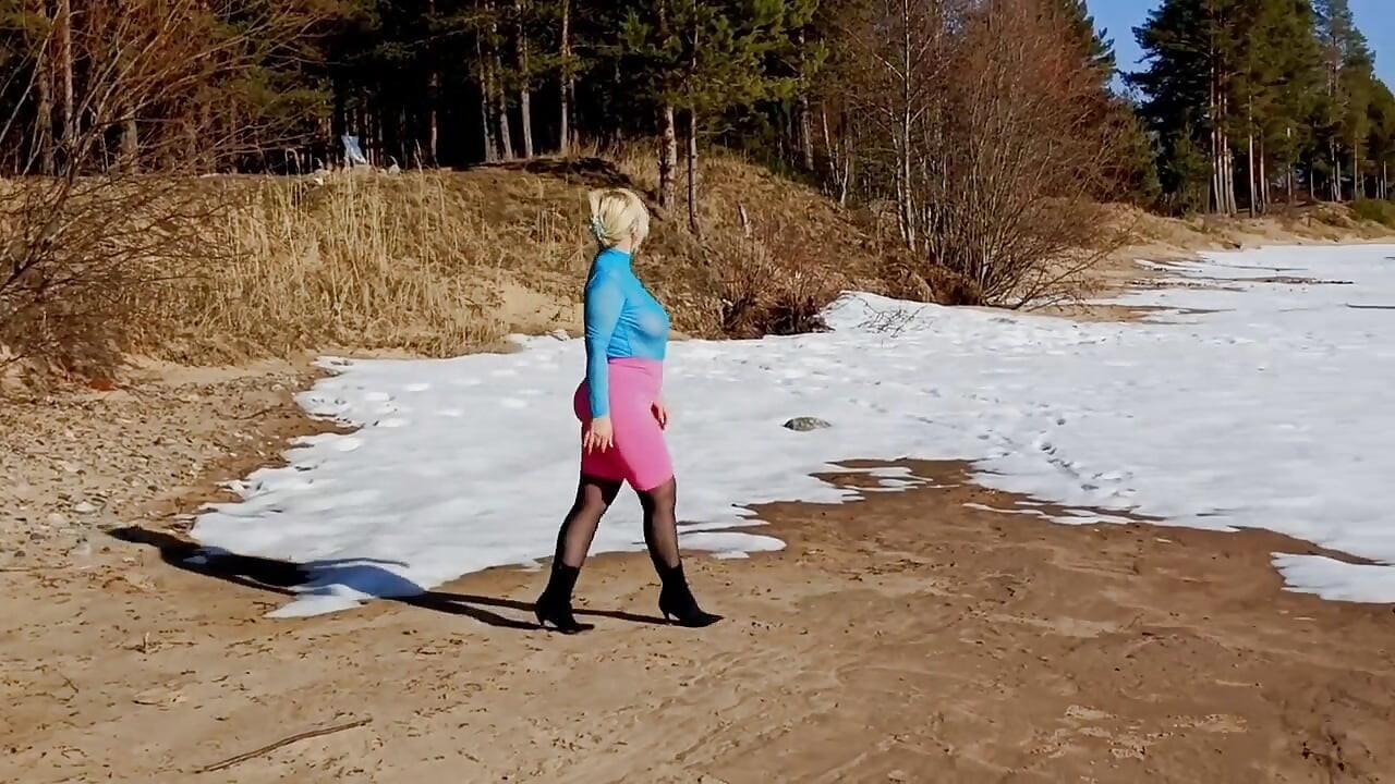 Sexy outfit for spring walk