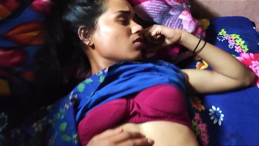 Deshi fa sesso con la moglie audio hindi
