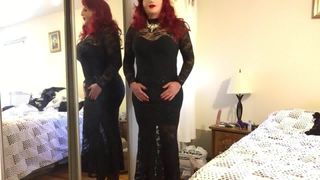 Deanna cd -pop in lange zwarte jurk