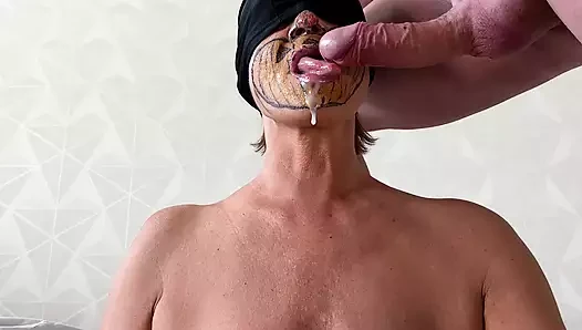 Free use stepmoms mouth to unload all my sperm .