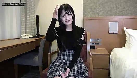 Tampilan imut tanpa ampun, tapi dia nggak pernah puas sama selingkuhannya? Cewek sange ini lagi asik bersaing dan berujung dengan seks liar!