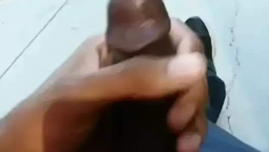 birinin bana katılmasını istiyorum
